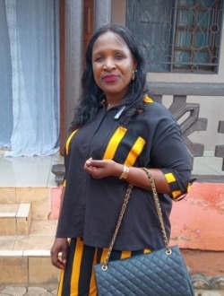 Perinne's profile, a single 34-year-old a woman in Yaoundé