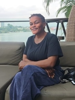 Anouchka's profile, a single 41-year-old a woman in Abidjan