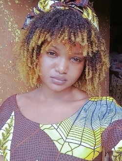 Ruth's profile, a single 24-year-old a woman in Bingerville