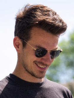 Maxence's profile, a single 28-year-old a man in Tours