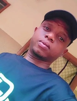 Alfred's profile, a single 29-year-old a man in Kara