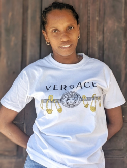 Dani's profile, a single 28-year-old a woman in Sambava