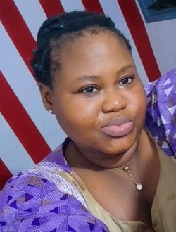 Maria Valencia's profile, a single 30-year-old a woman in Koumassi