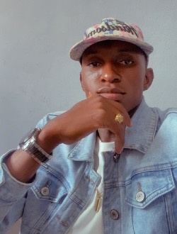 Kiran's profile, a single 30-year-old a man in Douala