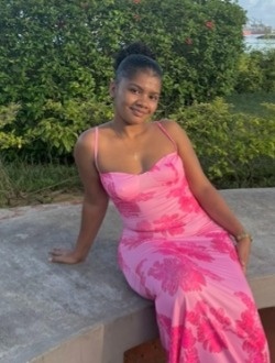 Landisoa's profile, a single 27-year-old a woman in Aharana