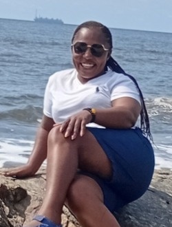 Elisabeth's profile, a single 33-year-old a woman in Kribi