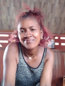 Mariella's profile, a single 33-year-old a woman in Anaborano