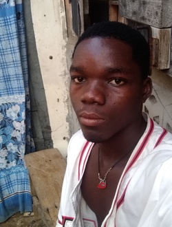 Romeo's profile, a single 21-year-old a man in Lomé