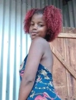 Rissina's profile, a single 28-year-old a woman in Anavoha-Ambondrao Ouest