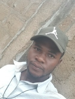 Owen's profile, a single 23-year-old a man in Cocody