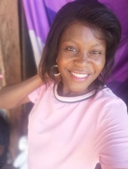 Elodie's profile, a single 30-year-old a woman in Yaoundé