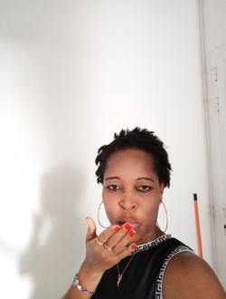 Ncy's profile, a single 40-year-old a woman in Douala