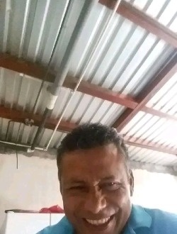 Perfil de Roberto, un hombre soltero(a) de 55 años en Managua
