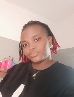 Felicia's profile, a single 38-year-old a woman in Lomé