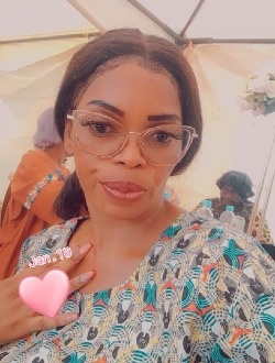 Samuella's profile, a single 45-year-old a woman in Yaoundé