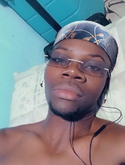 Hans's profile, a single 22-year-old a man in Yopougon