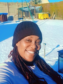 Mg's profile, a single 49-year-old a woman in Abata