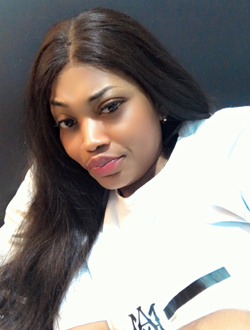 Alix's profile, a single 32-year-old a woman in Ababita