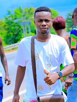 Oscar's profile, a single 28-year-old a man in Abidjan