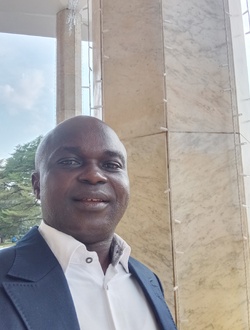 Bobcurtis's profile, a single 39-year-old a man in Abata