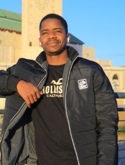 Momo's profile, a single 26-year-old a man in Guiglo