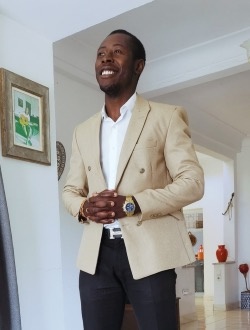 Kingston's profile, a single 36-year-old a man in Casablanca