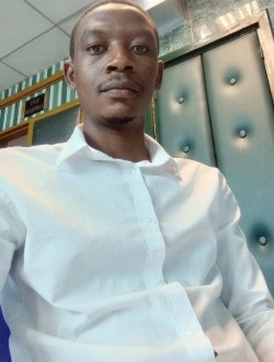 Pat's profile, a single 31-year-old a man in Douala