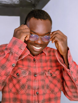 Moise's profile, a single 24-year-old a man in Adakpamé