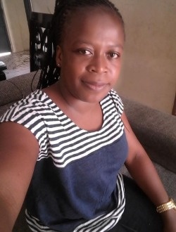 Amoin's profile, a single 33-year-old a woman in Abidjan