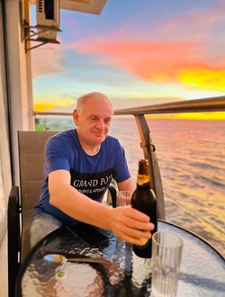 Jean François's profile, a single 44-year-old a man in Brest