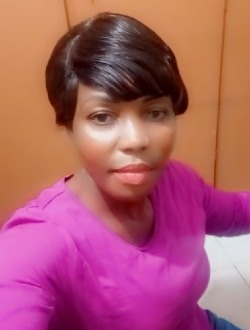 Huguette's profile, a single 33-year-old a woman in Yopougon