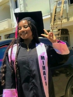 Françia's profile, a single 23-year-old a woman in 1ER Arrondissement