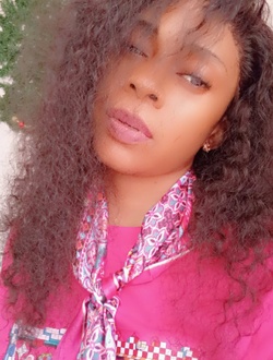 Aurora's profile, a single 39-year-old a woman in Abang