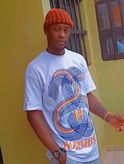 Brayane's profile, a single 31-year-old a man in Lomé