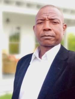 Cimmon's profile, a single 56-year-old a man in Douala