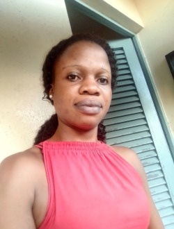 Christelle's profile, a single 35-year-old a woman in Assohouin