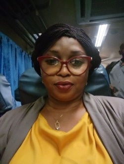 Corinne's profile, a single 44-year-old a woman in Douala