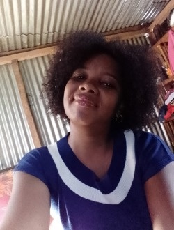 Elina's profile, a single 31-year-old a woman in Sambava