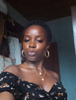 Rose's profile, a single 33-year-old a woman in Abou