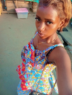 Richi Perol's profile, a single 22-year-old a woman in Abou