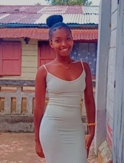 Ankassa's profile, a single 19-year-old a woman in Antalaha