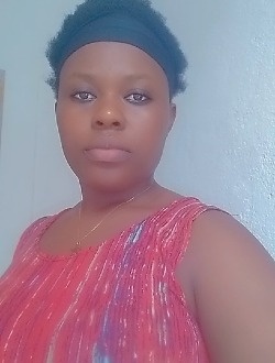 Yasmine's profile, a single 23-year-old a woman in Petit Abidjan-Youkou