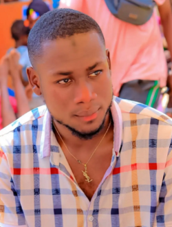 Armand's profile, a single 29-year-old a man in Bouaké