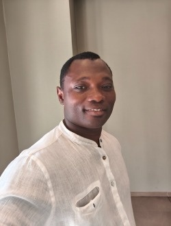 Diallo's profile, a single 33-year-old a man in Lyon