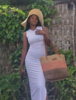 Assany's profile, a single 21-year-old a woman in Antananarivo
