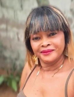 Chantal's profile, a single 48-year-old a woman in Yaoundé