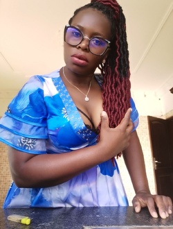 Fleury's profile, a single 37-year-old a woman in Ébolowa