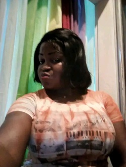 Viviane's profile, a single 37-year-old a woman in Abek