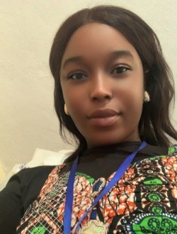 Koffi's profile, a single 29-year-old a woman in Abidjan