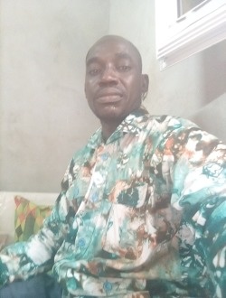 Oueza Gérard Guy's profile, a single 41-year-old a man in Yopougon-Attié